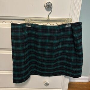 Old Navy plaid mini skirt